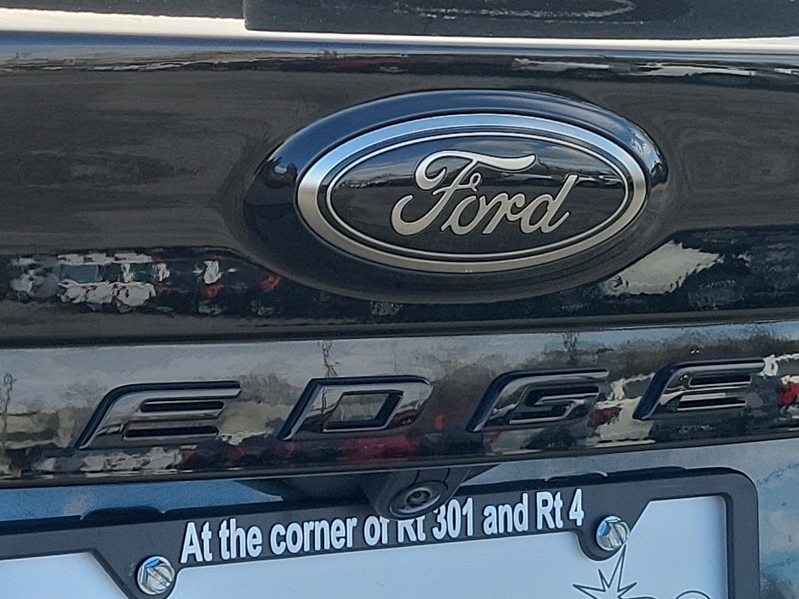 2023 Ford EDGE SE